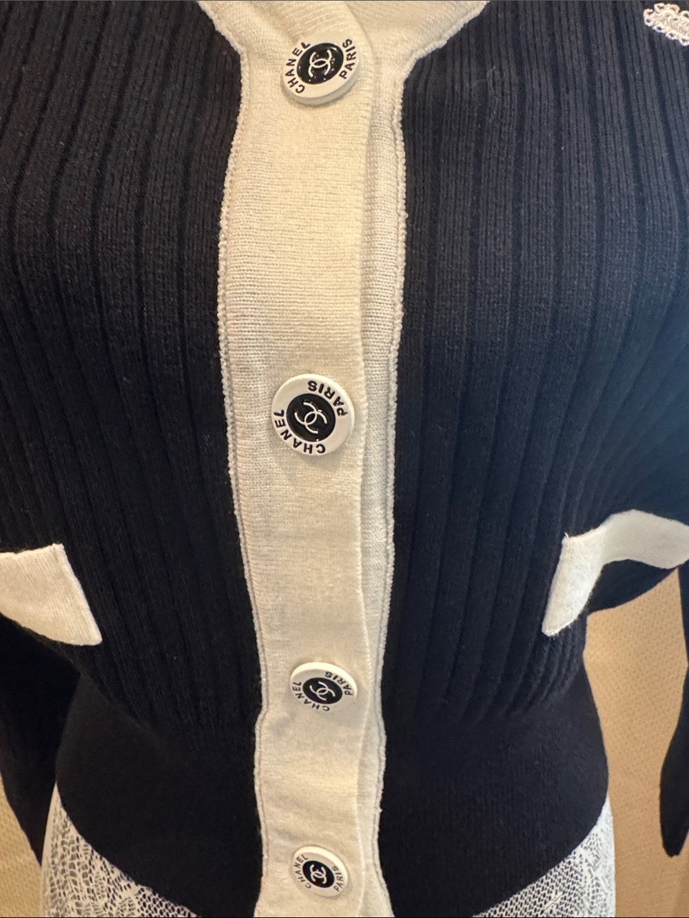 Classic Black and White CC Button Down Sweater - Picture 4 of 17